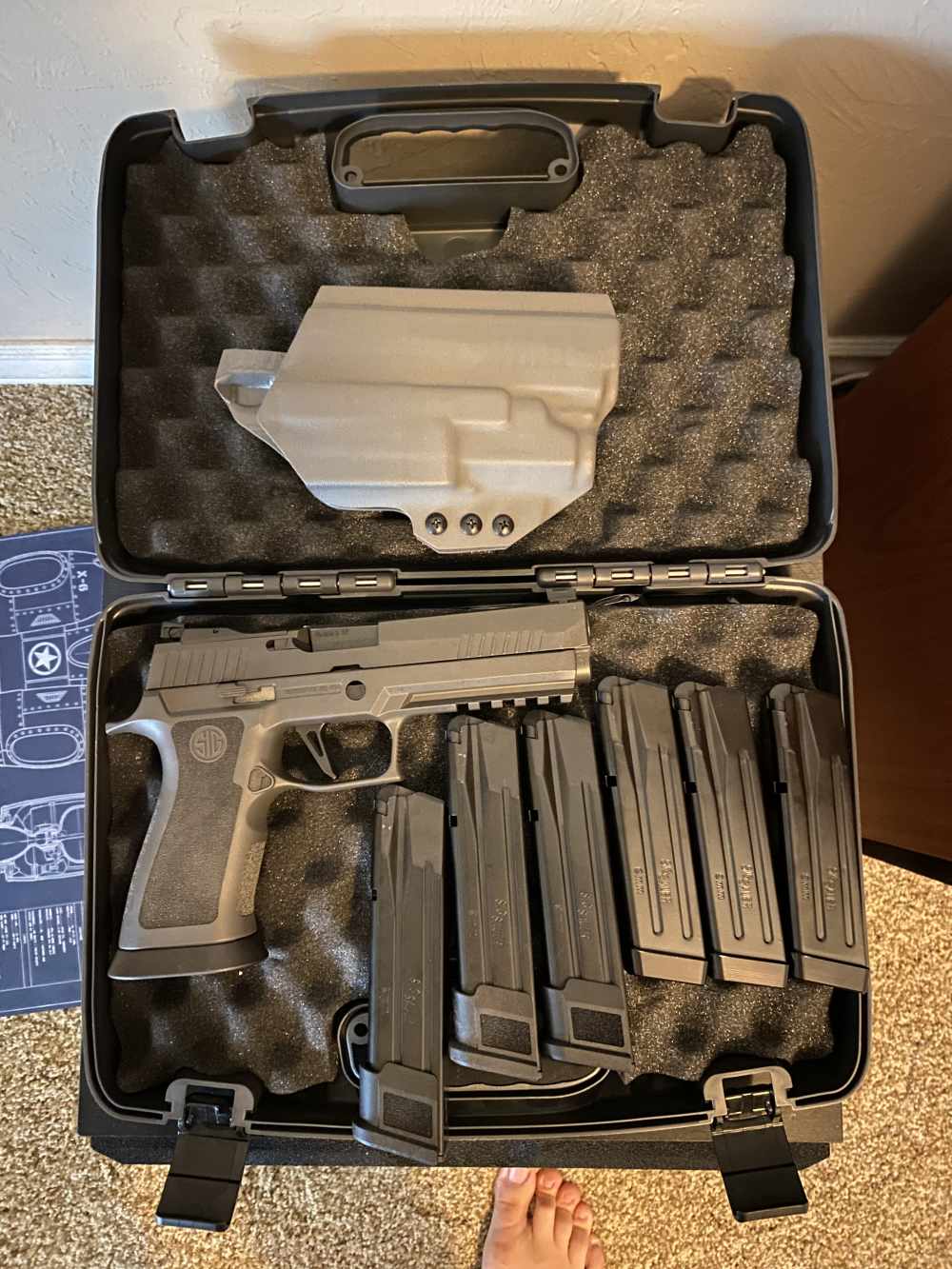 Sig Sauer P320-XFIVE LEGION 6 Magazines and Holster!-img-0