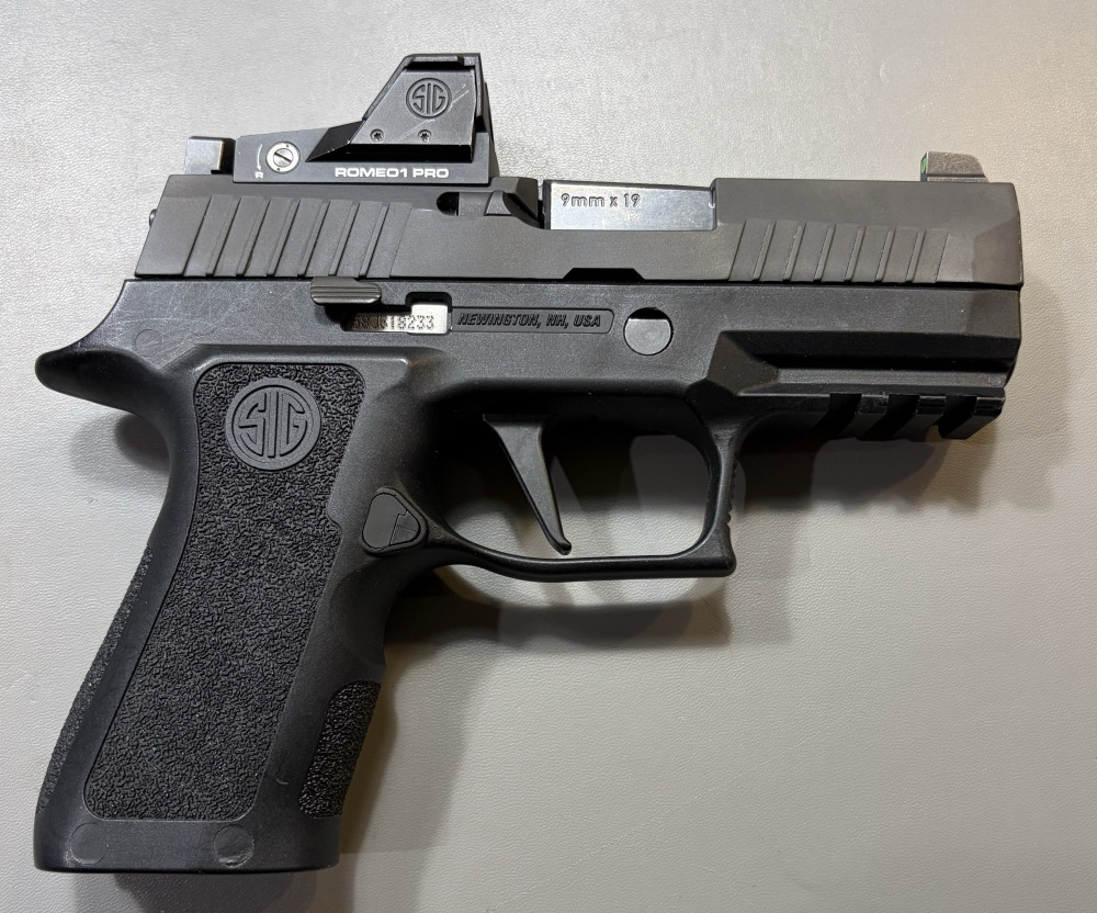 Sig P320 RXP Compact w/ ROMEO1, 5x Mags, Holsters-img-0