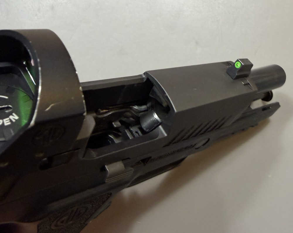 Sig P320 RXP Compact w/ ROMEO1, 5x Mags, Holsters-img-2