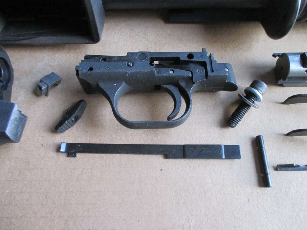 Mossberg 500 Shotgun Parts Kit Including Knoxx Sidewinder Parts -img-2