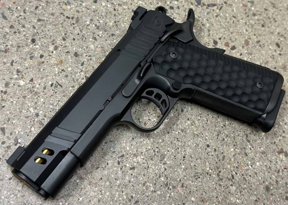 Nighthawk Custom 1911 Vice President Commander 4.25" 9MM DLC IOS Gold 0322-img-3