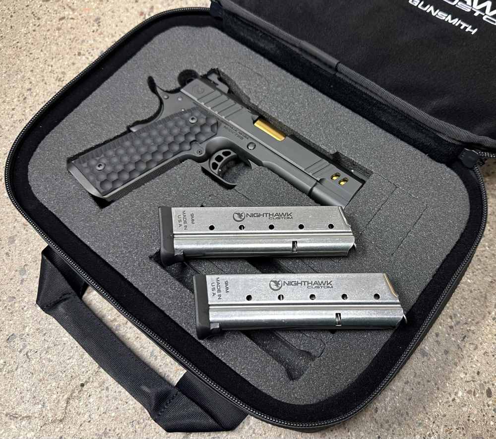 Nighthawk Custom 1911 Vice President Commander 4.25" 9MM DLC IOS Gold 0322-img-12