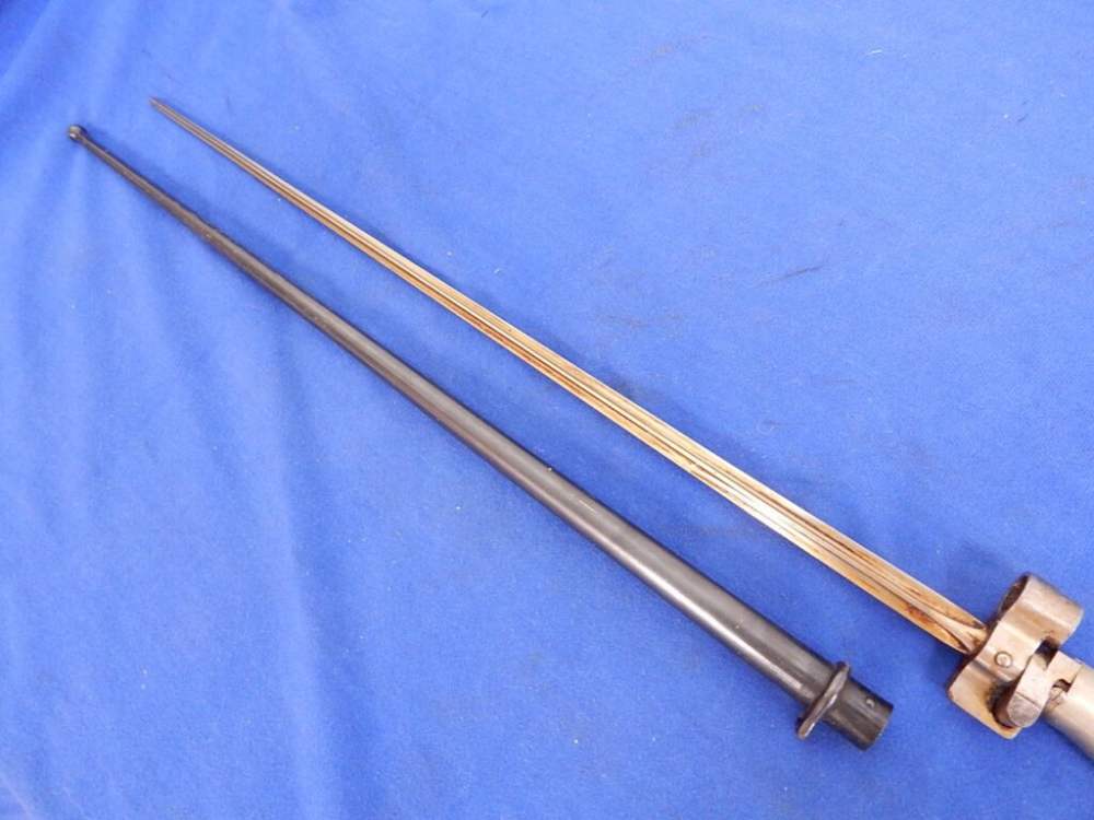 WW1 WWI Remington Berthier Rifle Bayonet with Scabbard-img-2