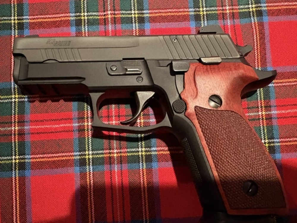 Pristine Sig Sauer P229-img-4