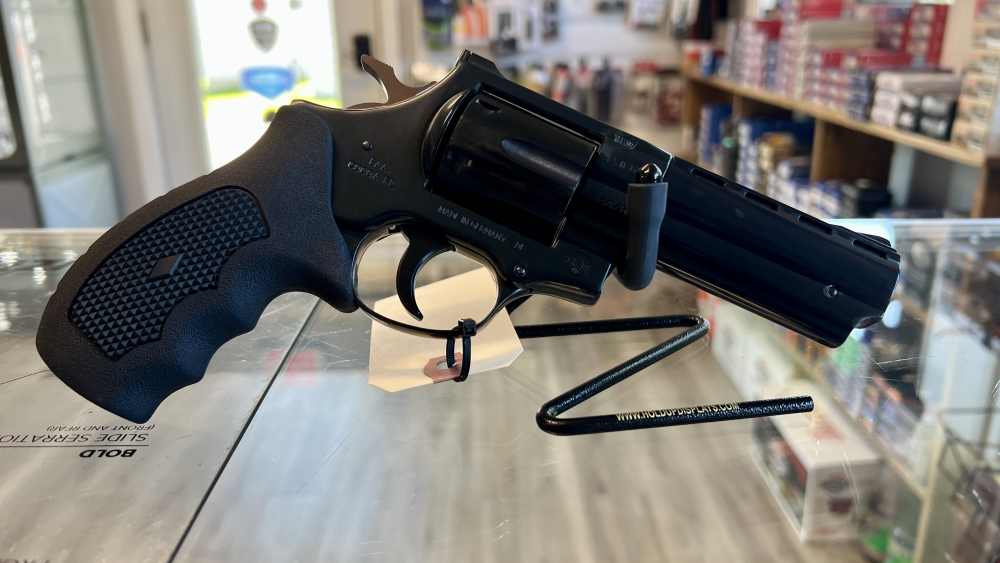 EAA Windicator revolver, 4-inch barrel, .38 Special-img-0