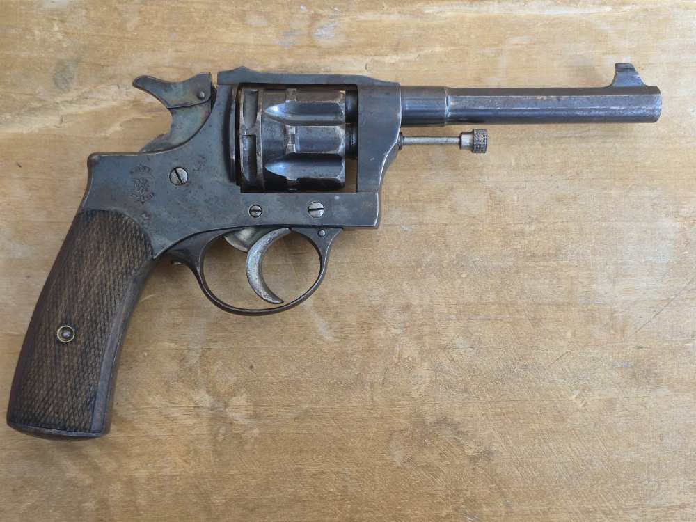 French MLE 1892 Revolver 8mm Lebel MAS WWI Sidearm-img-1