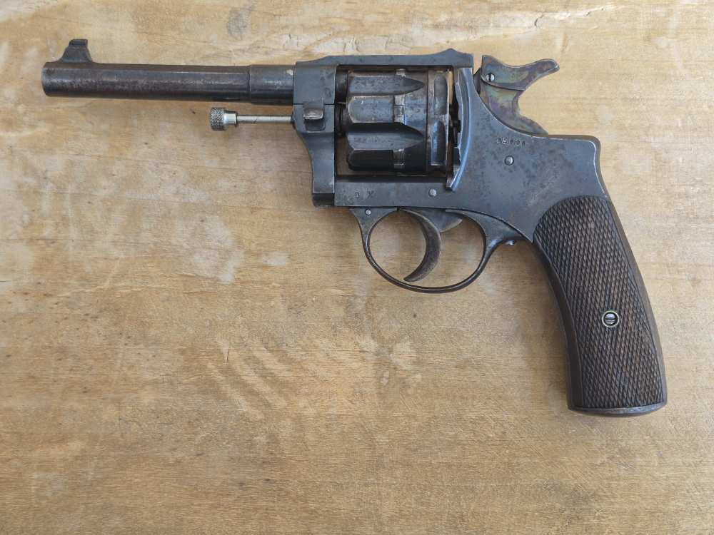 French MLE 1892 Revolver 8mm Lebel MAS WWI Sidearm-img-2