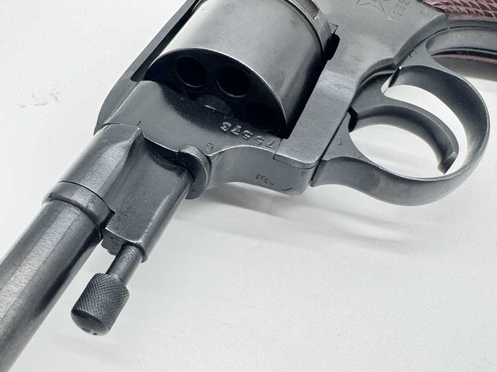 Nagant Model 1895 Tula Arsenal Dated 1932 With Holster Outstanding!-img-16