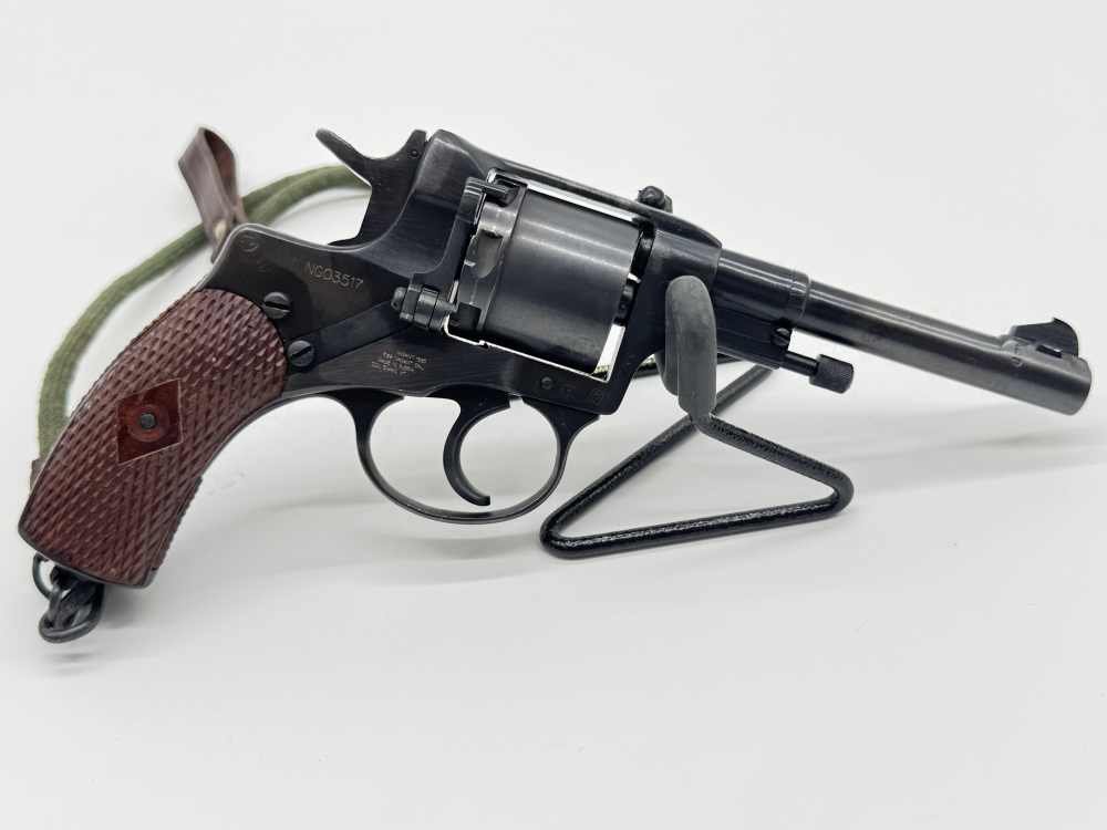 Nagant Model 1895 Tula Arsenal Dated 1932 With Holster Outstanding!-img-5