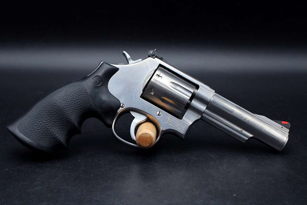 Smith & Wesson Model 620 .357 Mag 4" BBL S&W-img-1