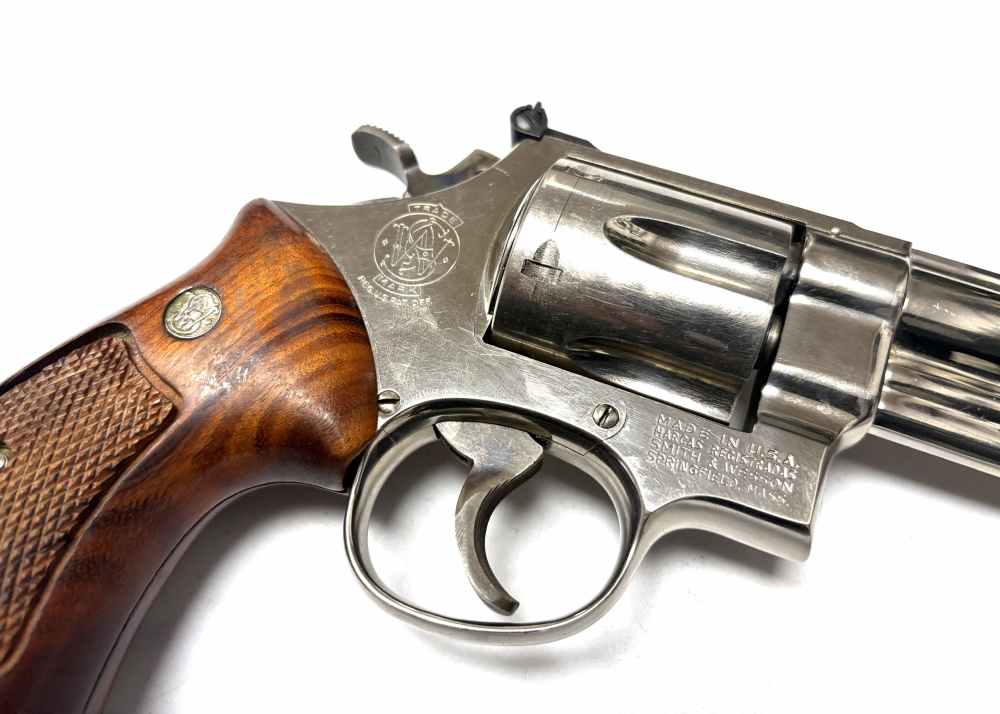 SMITH & WESSON 57   41 REMINGTON MAGNUM-img-9