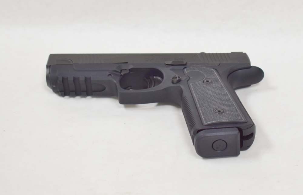 DANIEL DEFENSE DANIEL H9 9mm 50-179-10084-006 LNIB 3-15RND MAGS PENNY SALE-img-11