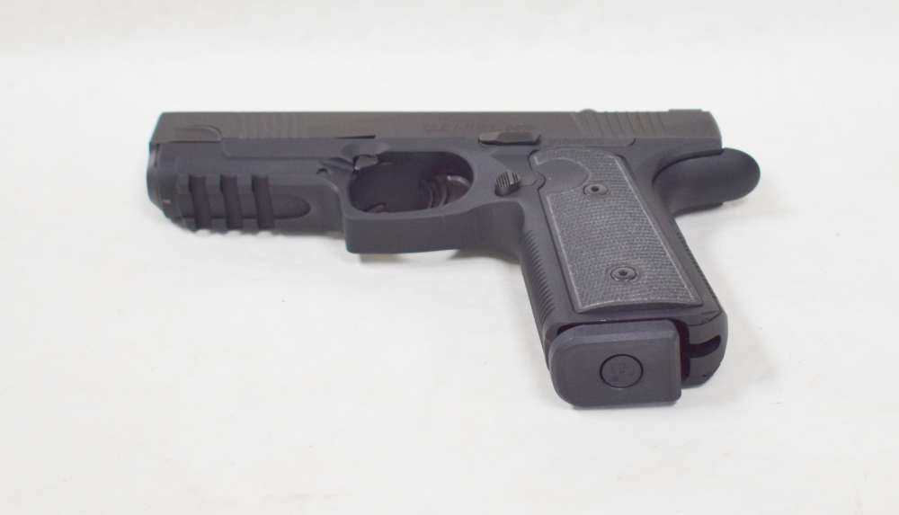 DANIEL DEFENSE DANIEL H9 9mm 50-179-10084-006 LNIB 3-15RND MAGS PENNY SALE-img-7