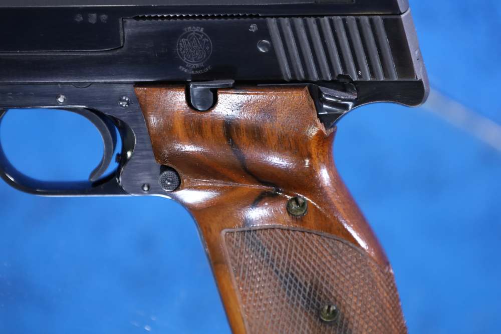 Smith and Wesson Model 41 Target Pistol 22LR C&R Eligible-img-4
