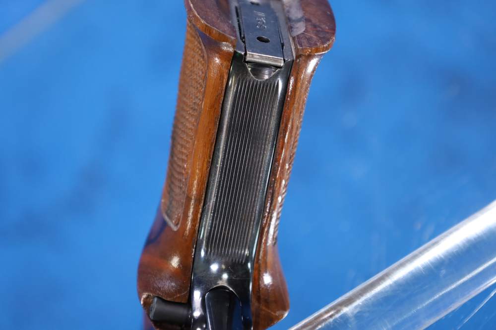 Smith and Wesson Model 41 Target Pistol 22LR C&R Eligible-img-22