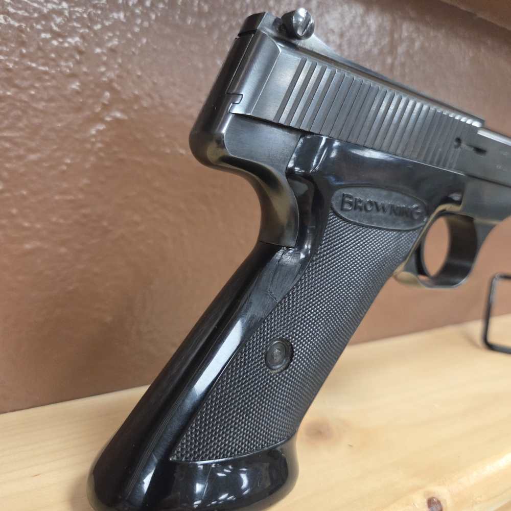 Browning .22 LR Semi-Auto Pistol -img-7