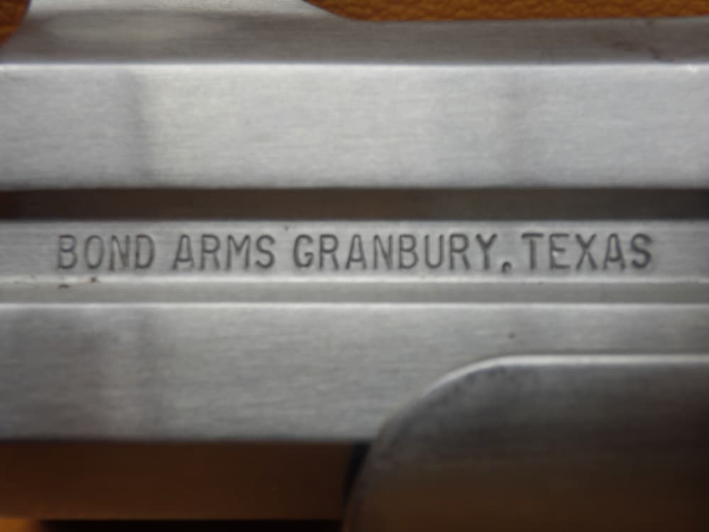 Bond Arms Defender .45 Colt/.410 2.5" & 3" Bbls w/ Trigger Guard Fac. Case-img-13