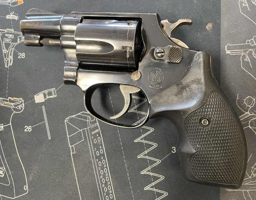 Smith & Wesson Model 36 - NO DASH - 1969 - NICE - "Chief Special"-img-0