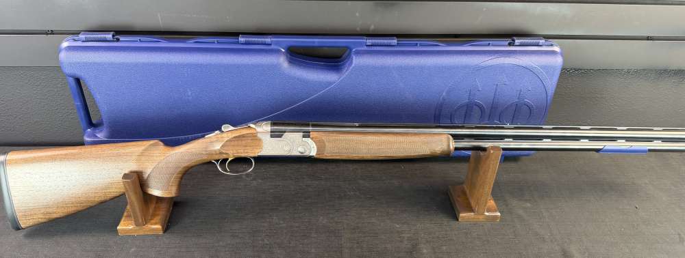 Beretta 686 Silver Pigeon I Sporting 12 Gauge 32" Barrels New in Box -img-0