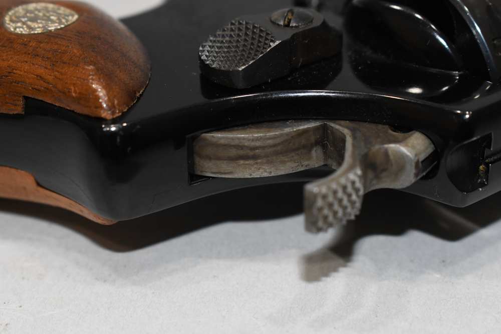 Nice Smith & Wesson S&W Model 37 Airweight 5 Shot Revolver 38 Spl 1983-img-12