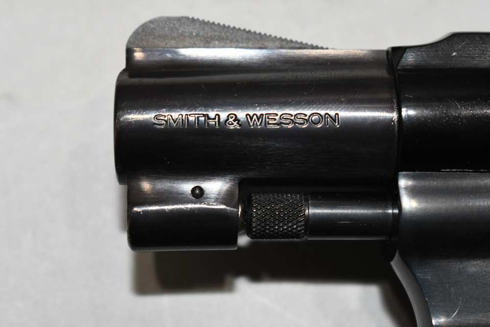 Nice Smith & Wesson S&W Model 37 Airweight 5 Shot Revolver 38 Spl 1983-img-19