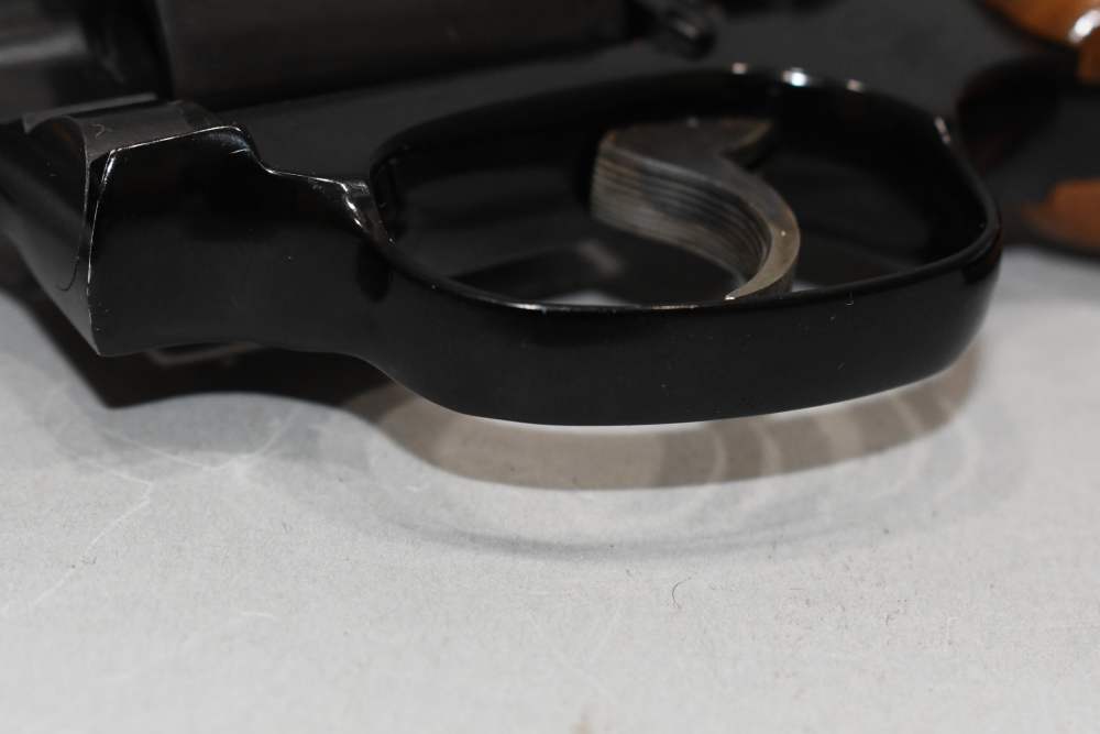 Nice Smith & Wesson S&W Model 37 Airweight 5 Shot Revolver 38 Spl 1983-img-16