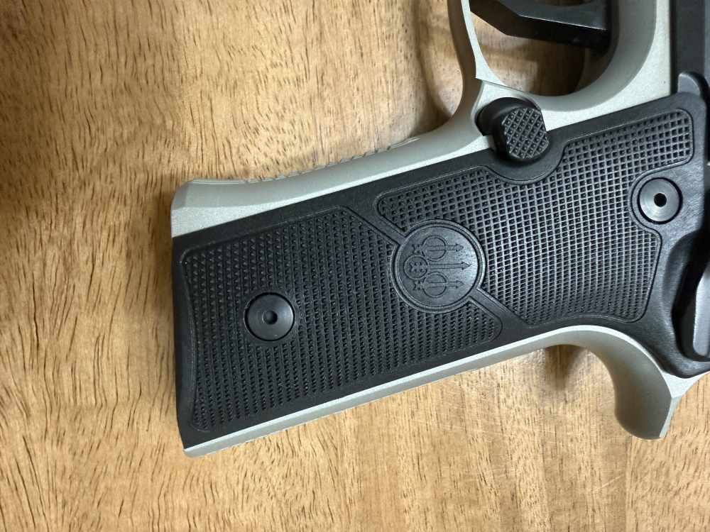 Beretta 92XI SAO Tactical Two-Tone - 5" Threaded - 9mm-img-8