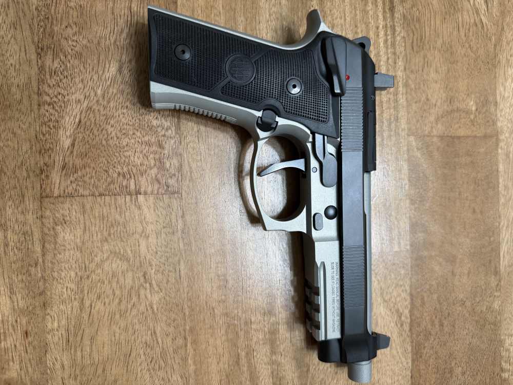 Beretta 92XI SAO Tactical Two-Tone - 5" Threaded - 9mm-img-9