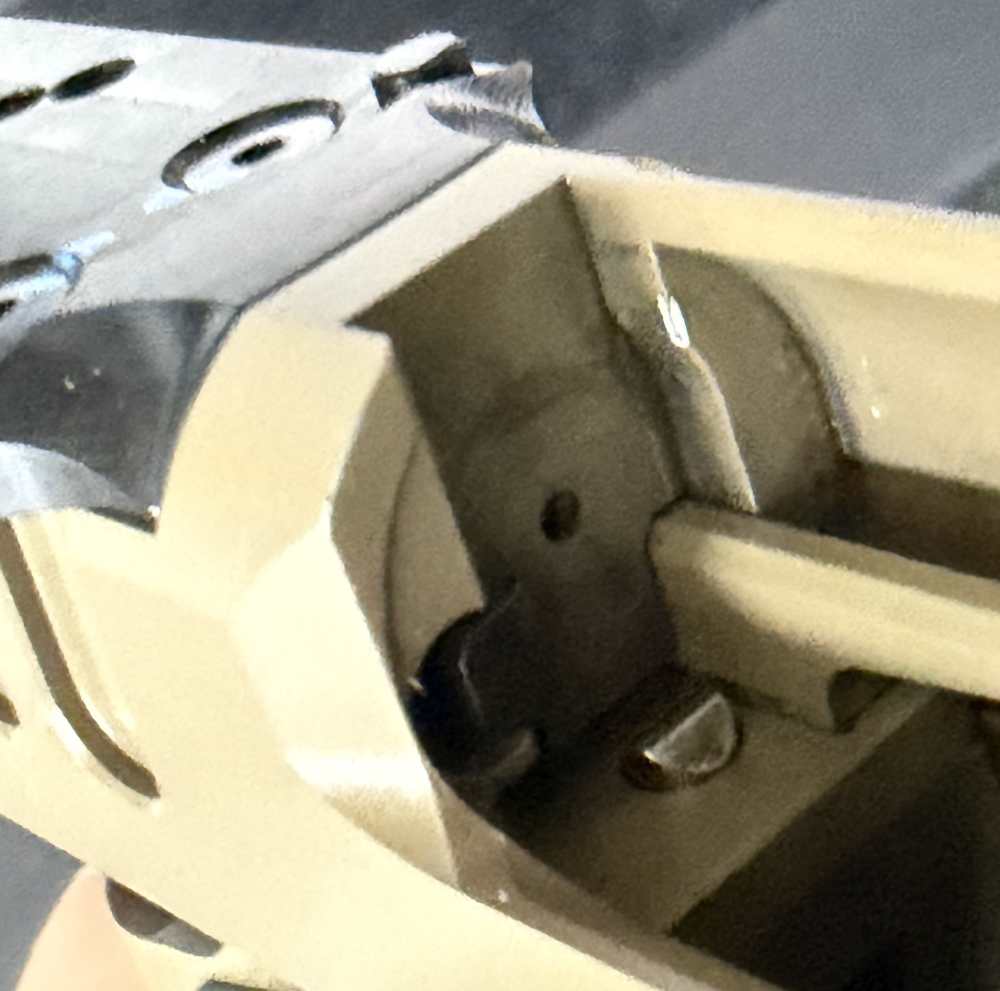 Watchtower Apache Commander .9mm, 17+1, x3 Mags. 4.1"/ 7.9"OAL w/ OEM Case-img-12
