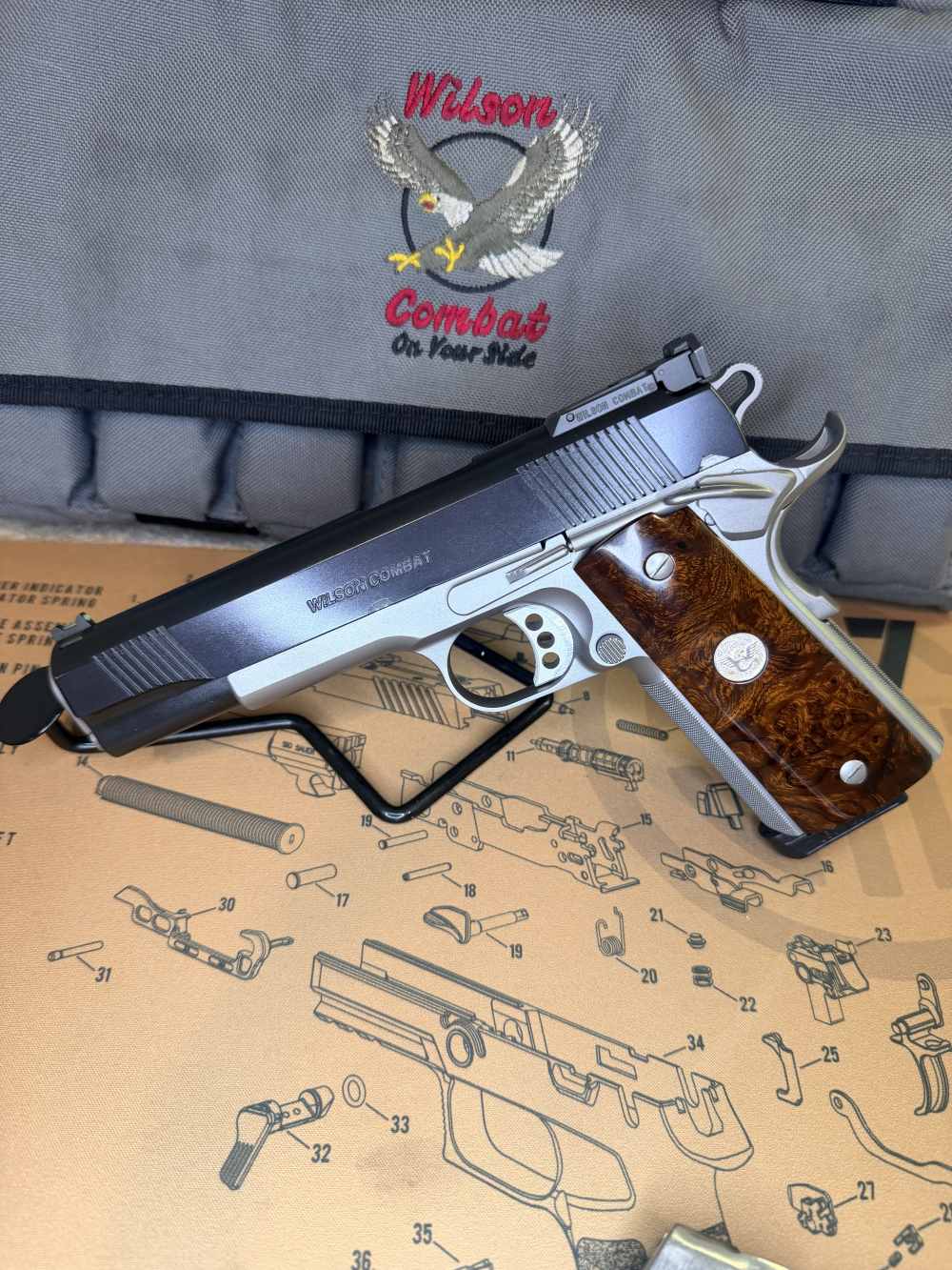 *RARE* Wilson Combat Classic Two-Tone .40-img-2