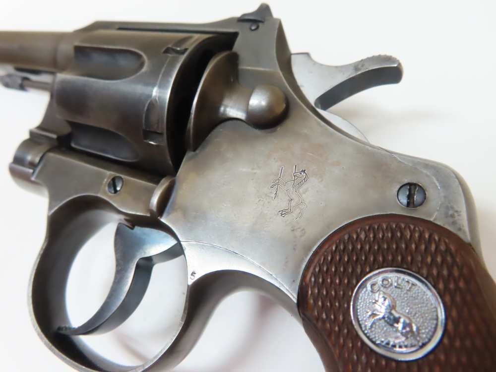 COLT Officers Model USMC PROPERTY Target Revolver Heavy Barrel .38  RARE-img-48