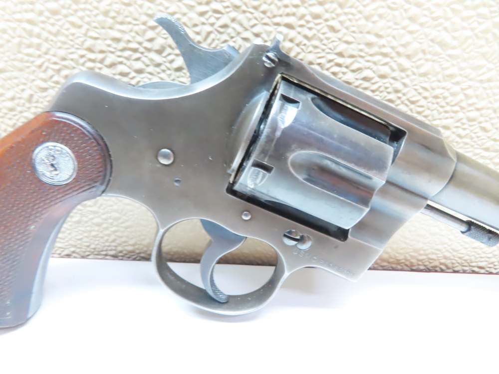 COLT Officers Model USMC PROPERTY Target Revolver Heavy Barrel .38  RARE-img-14