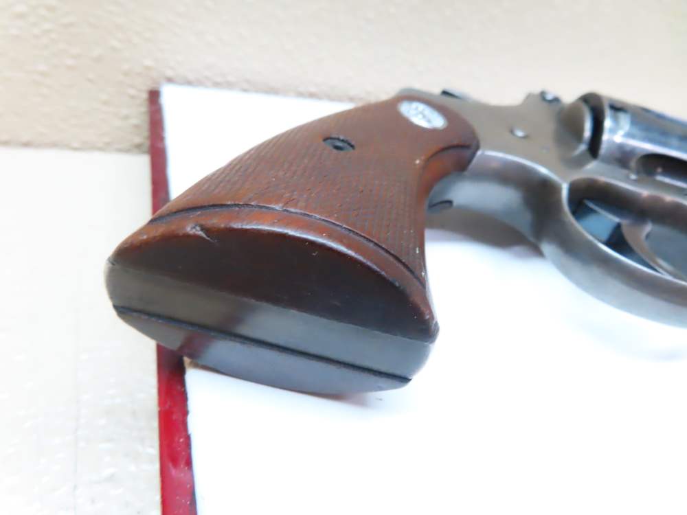 COLT Officers Model USMC PROPERTY Target Revolver Heavy Barrel .38  RARE-img-42