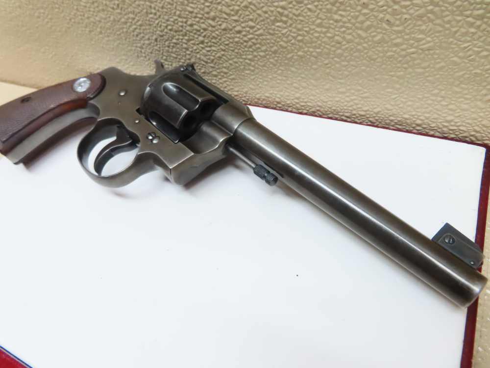COLT Officers Model USMC PROPERTY Target Revolver Heavy Barrel .38  RARE-img-39