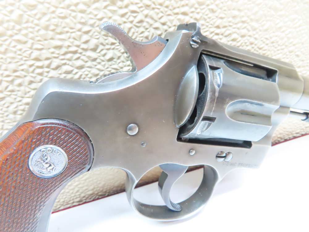 COLT Officers Model USMC PROPERTY Target Revolver Heavy Barrel .38  RARE-img-13