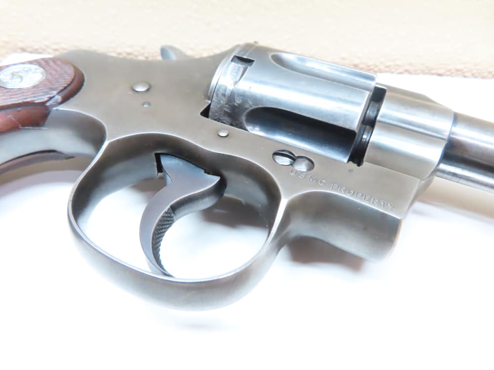 COLT Officers Model USMC PROPERTY Target Revolver Heavy Barrel .38  RARE-img-41