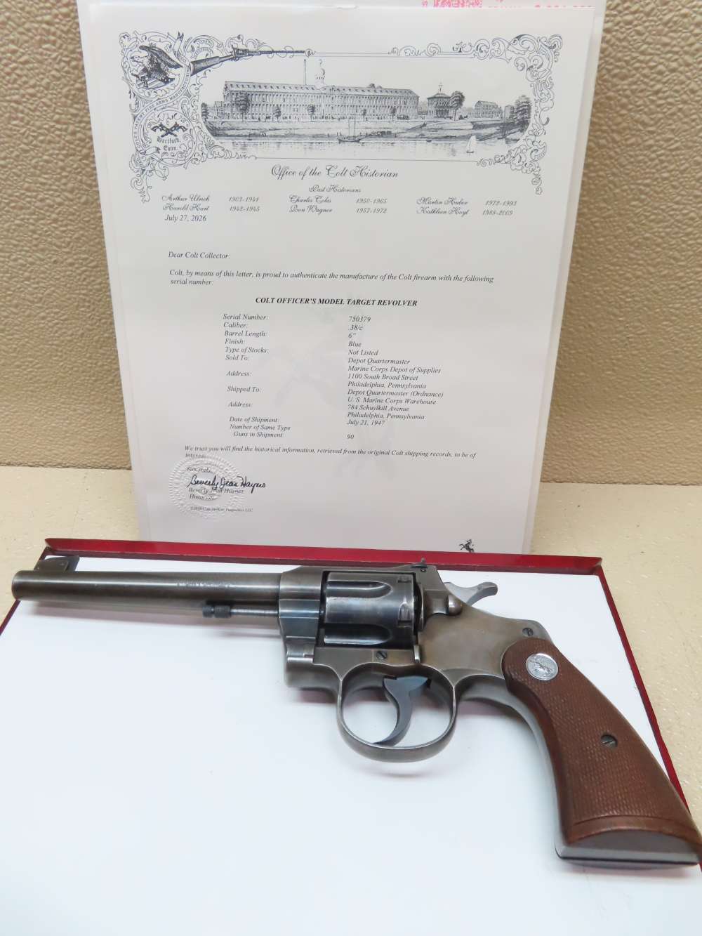 COLT Officers Model USMC PROPERTY Target Revolver Heavy Barrel .38  RARE-img-2