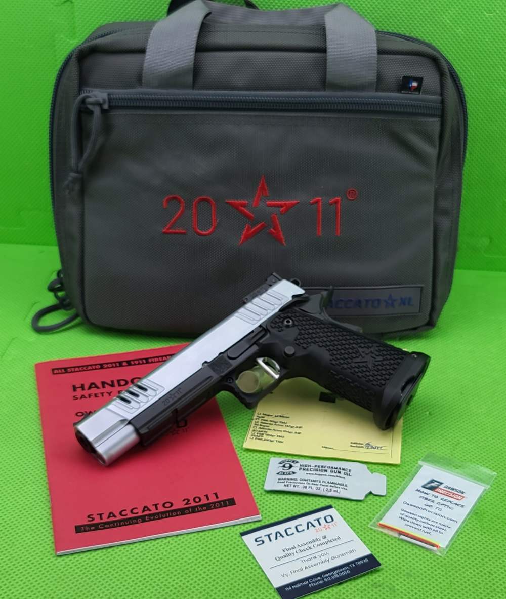 RARE ORIGINAL STACCATO STI XL TUXEDO 9MM 2011 + 6 HI-CAP MAGS IN RANGE BAG -img-6
