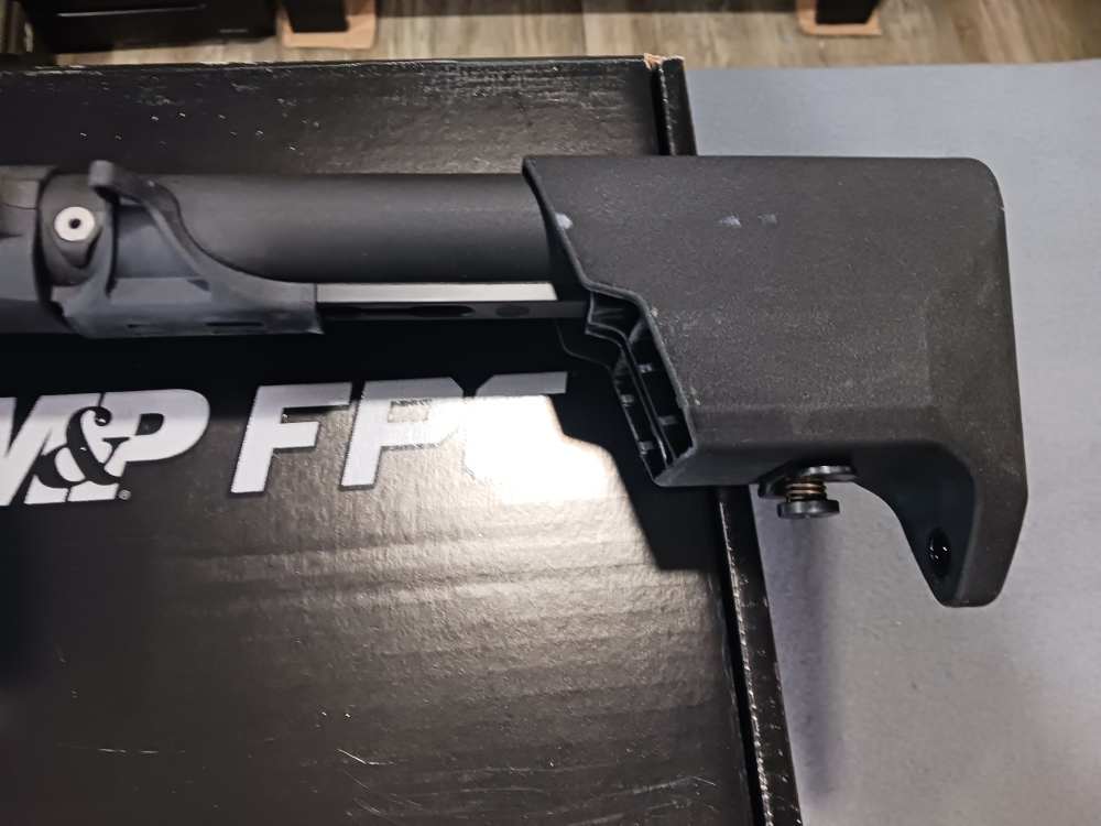 SMITH & WESSPM FPC 22LR 10+1 FOLDING CARBINE 14172 SEMI AUTO RIFLE NEW-img-5