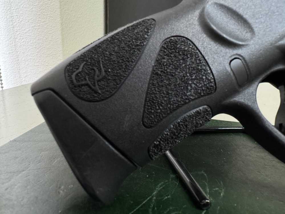 TAURUS G2C 9MM COMPACT 3" BARREL-img-7