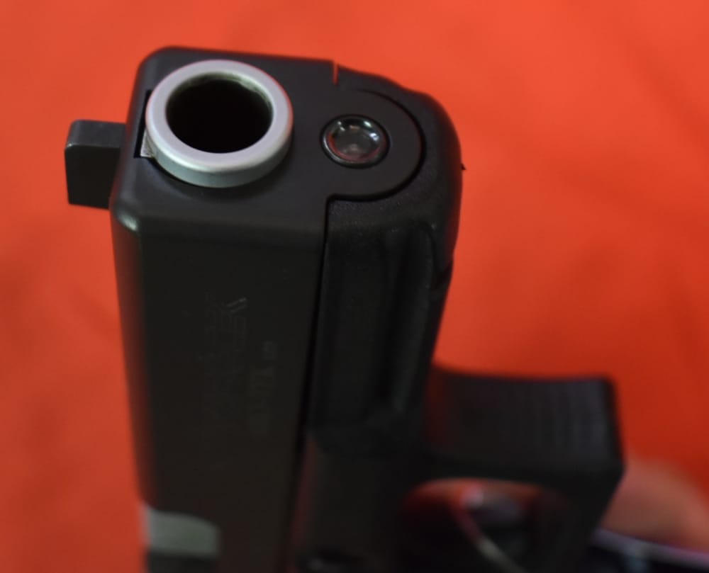 Glock 23 Gen 3 4" Barrel .40 S&W 1 Magazine Ported Barrel Laser Guide Rod -img-2
