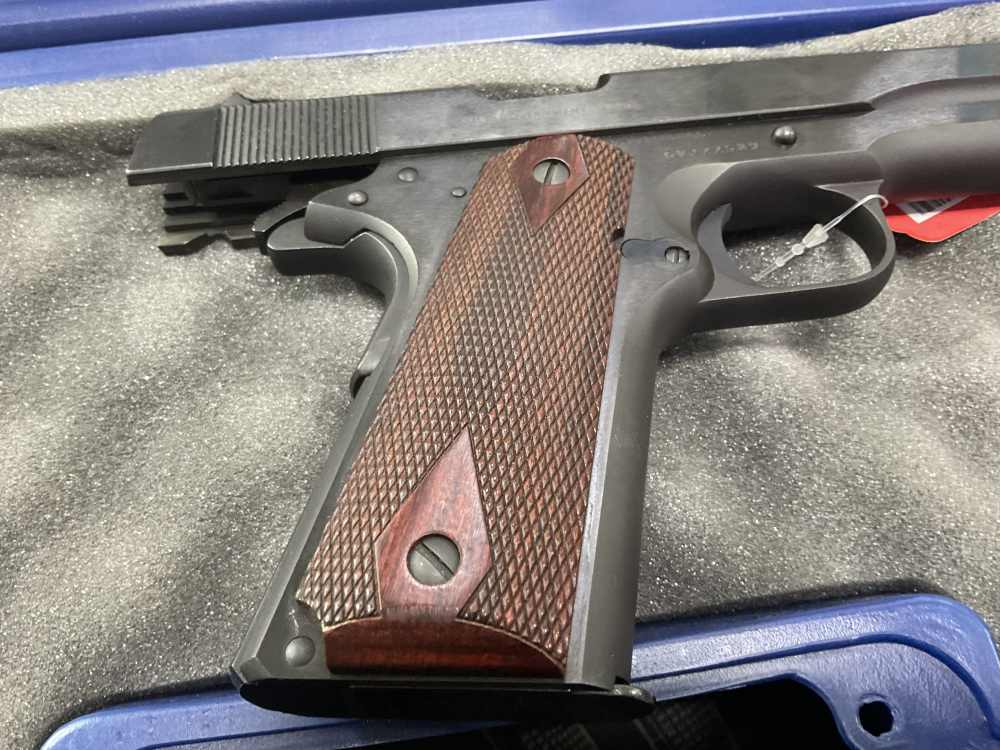 Colt 1911 Government, 5" National Match Barrel, .45 ACP,w/box manual-img-8