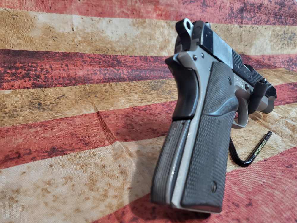 Colt Combat Commander 45 ACP-img-9