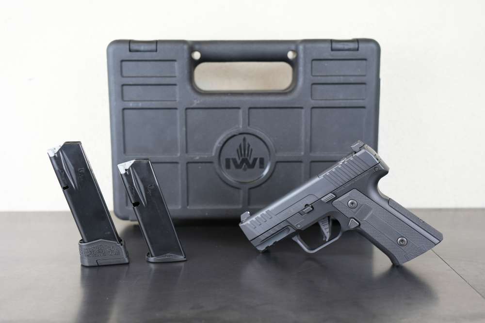 IWI Masada Slim Commander Elite – 9mm | Mischief Machine Aluminum Grip Modu-img-24