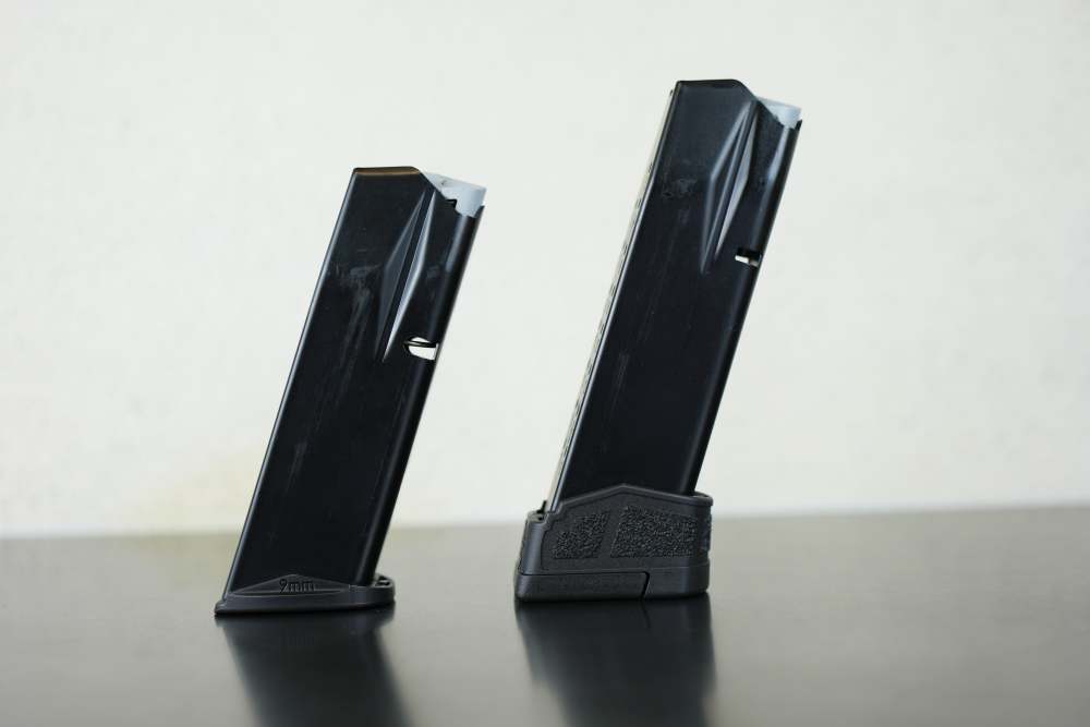 IWI Masada Slim Commander Elite – 9mm | Mischief Machine Aluminum Grip Modu-img-20