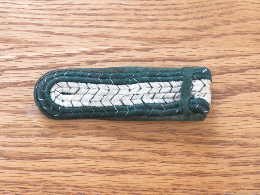 WWII GERMAN SHOULDER BOARD Land Customs Service - ZollAssistent Ausserplanm-img-0