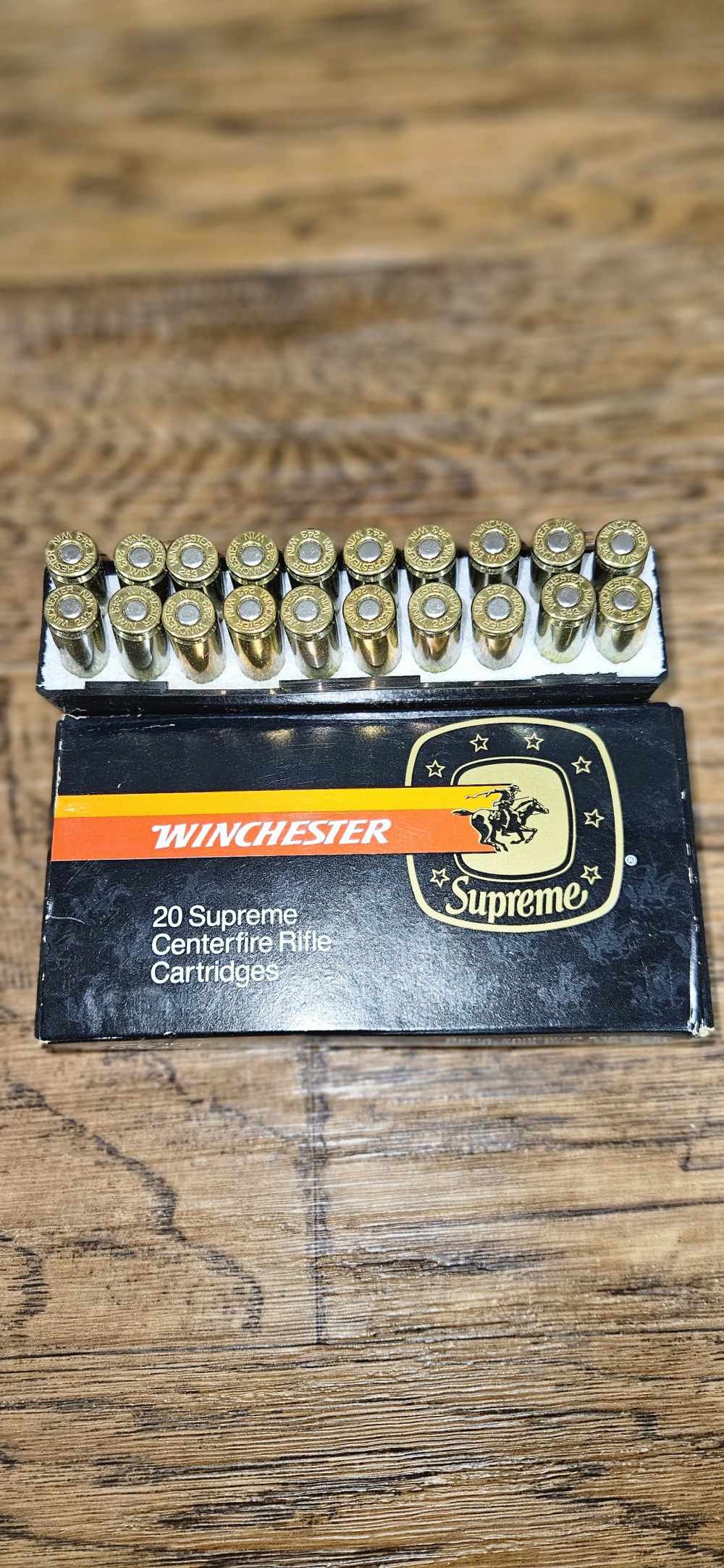 (LW-A8) Winchester Supreme .243 Win. 100gr BTSP Vintage Black -img-0