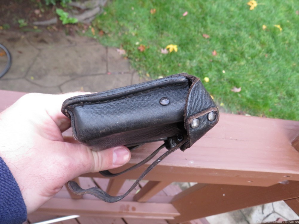 WWII  8mm GERMAN  MAUSER PEBBLED AMMO POUCH LATE WAR-img-2