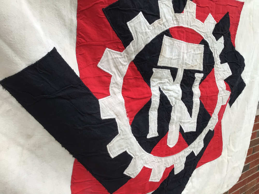 ORIGINAL WWII GERMAN TENO FLAG - MULTI CONSTRUCTION, MARKED LOH-img-16