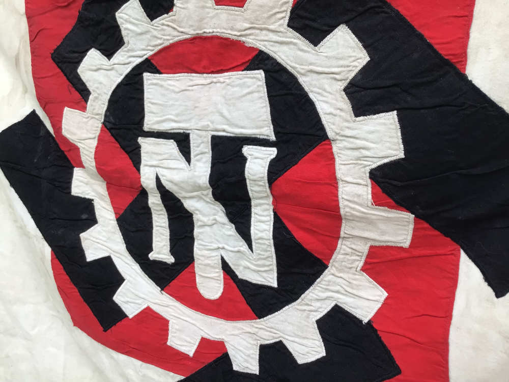 ORIGINAL WWII GERMAN TENO FLAG - MULTI CONSTRUCTION, MARKED LOH-img-8